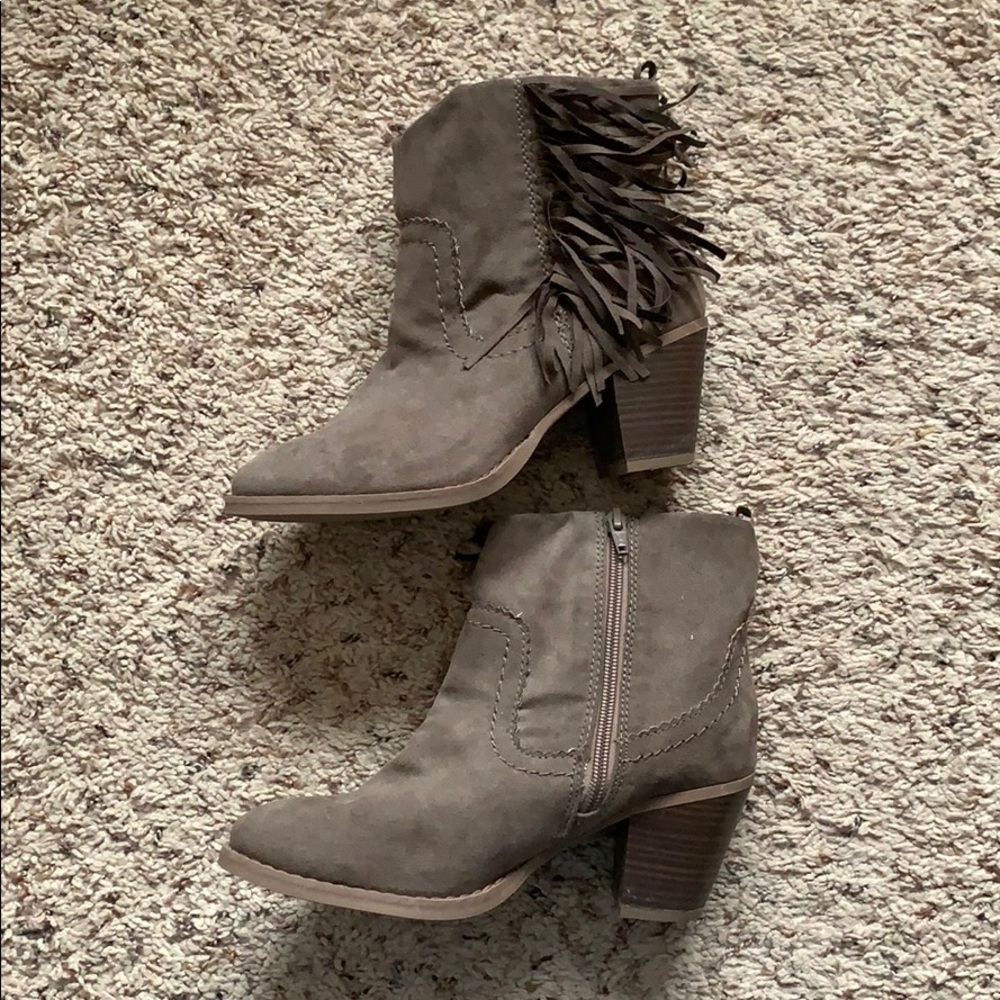 Gap boots 🖤